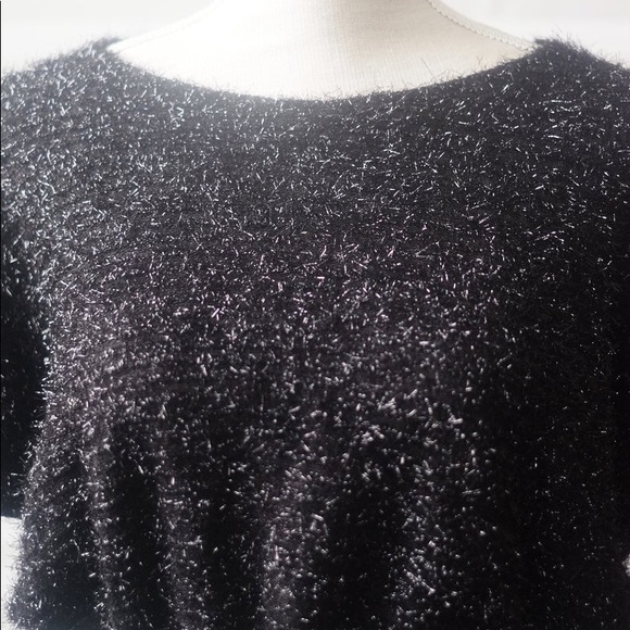 Vtg 80s Fluffy Sparkly Black & Silver Crop Sweater - Picture 7 of 9